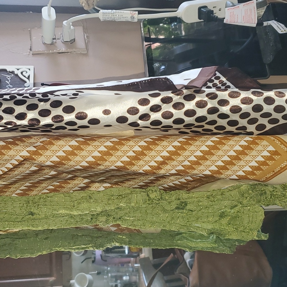 3 Vintage scarfs